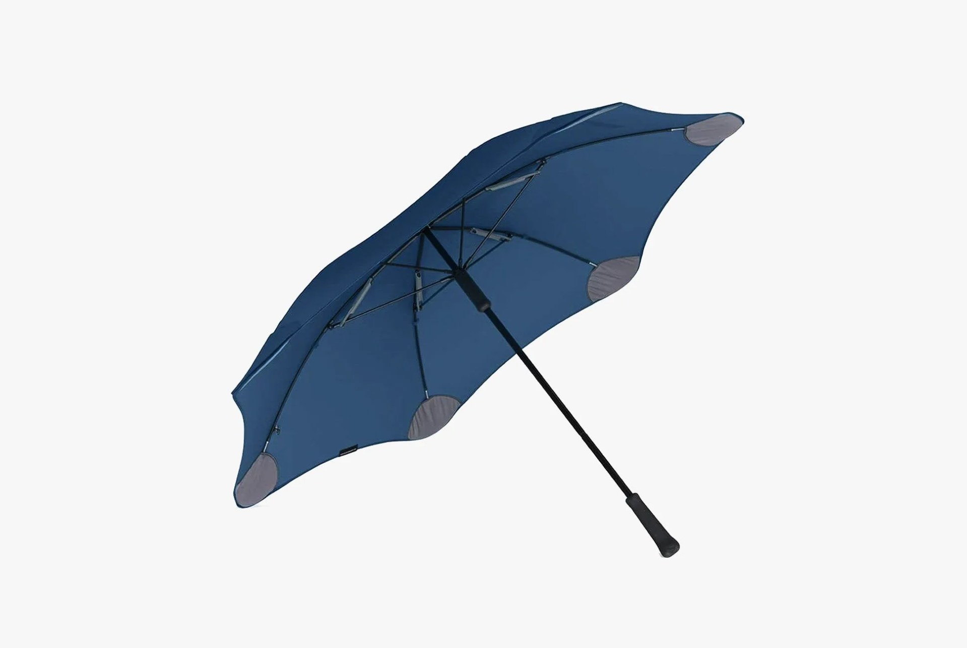 Blunt-Umbrella-gear-patrol-full-lead