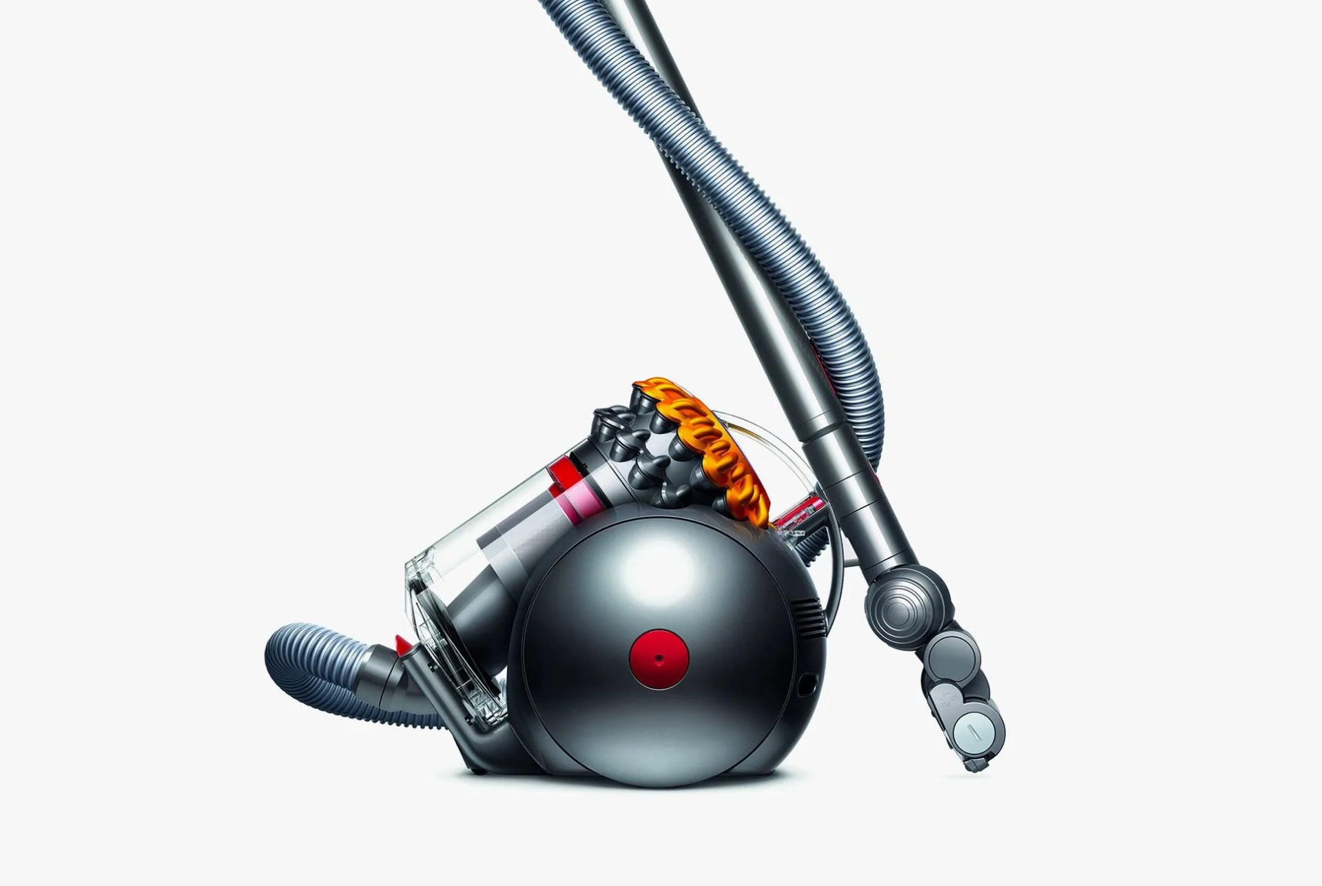 Dyson-Vacuum-Deal-gear-patrol-lead-full