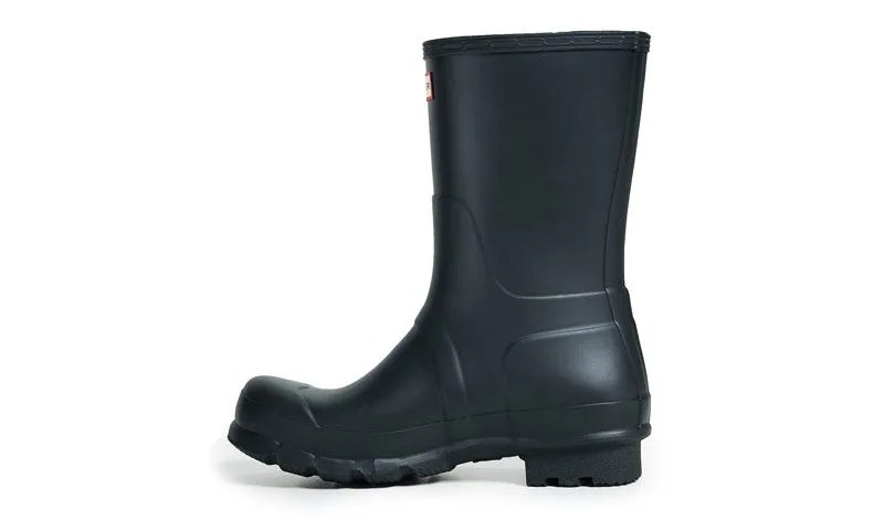 Hunter-Boot-Deal-gear-patrol-Original-Short-Boot