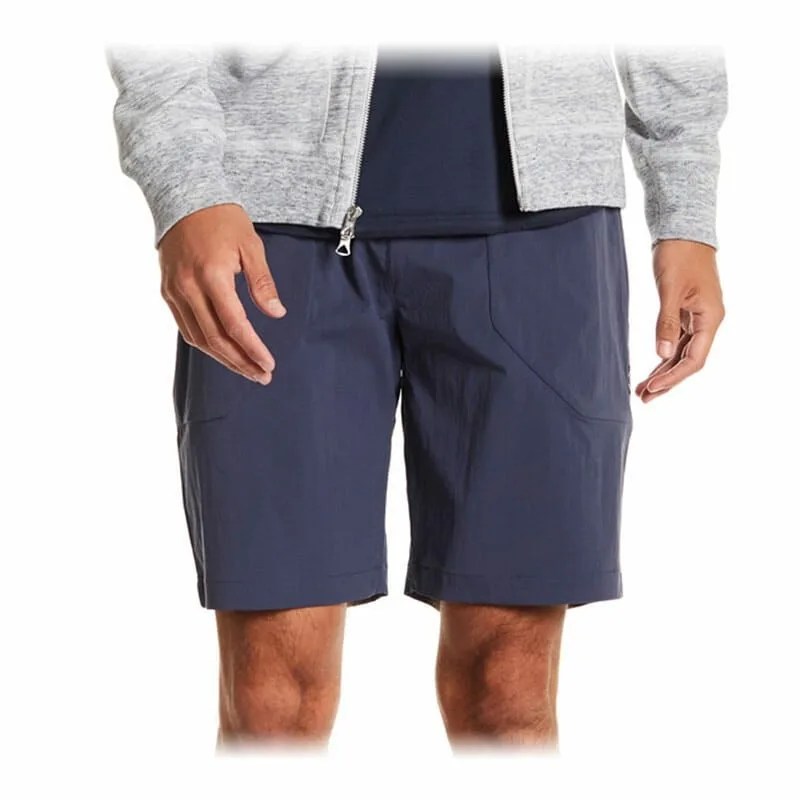 Reigning-Champ-Sale-gear-patrol-shorts