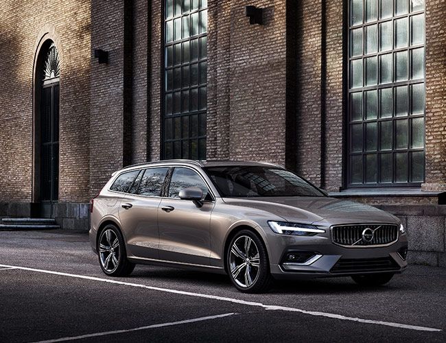 VOLVO V60, PROPORTIONED STANCE - Auto&Design