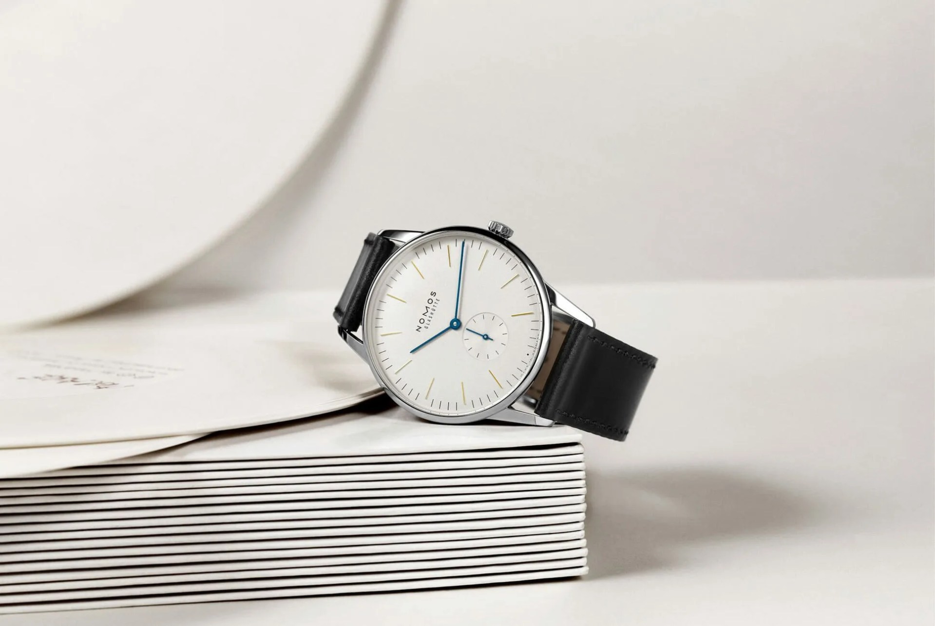 Watch-Size-Report-Gear-Patrol-Lead-Full