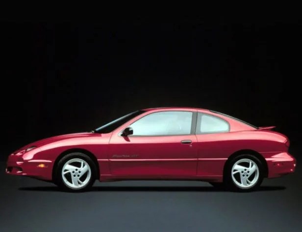 Terrible-Cars-We-Love-gear-patrol-Pontiac-Sunfire