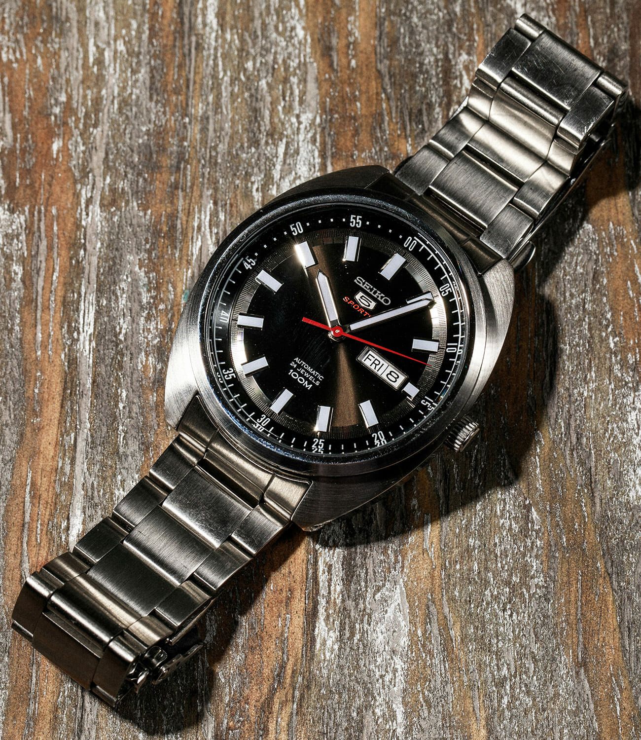 The-Watches-of-Gear-Patrol-gear-patrol-Andy-Frakes