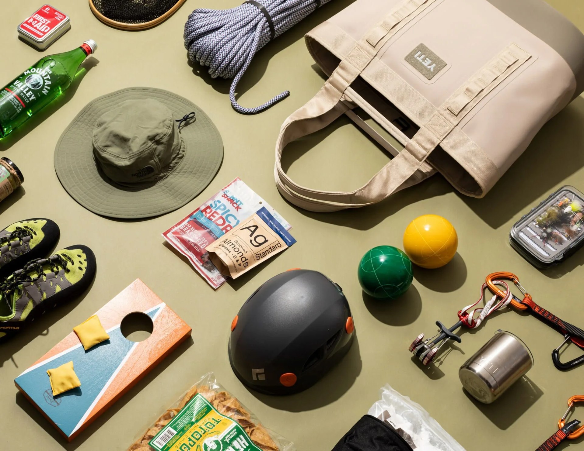 yeti-camino-weekend-gear-patrol-full-lead