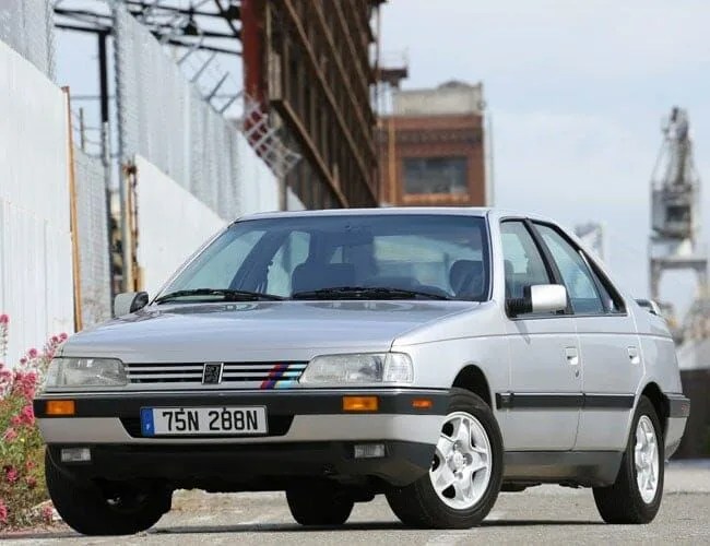 1989-Peugeot-405-Mi16-gear-patrol-lead-feature