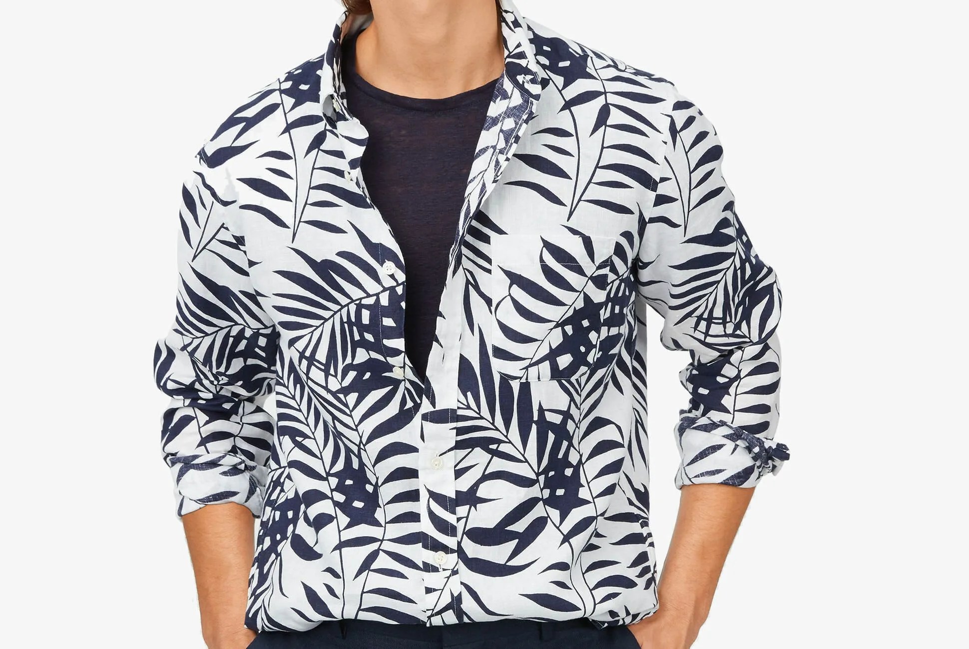 Club-Monaco-Summer-Sale-gear-patrol-full-lead