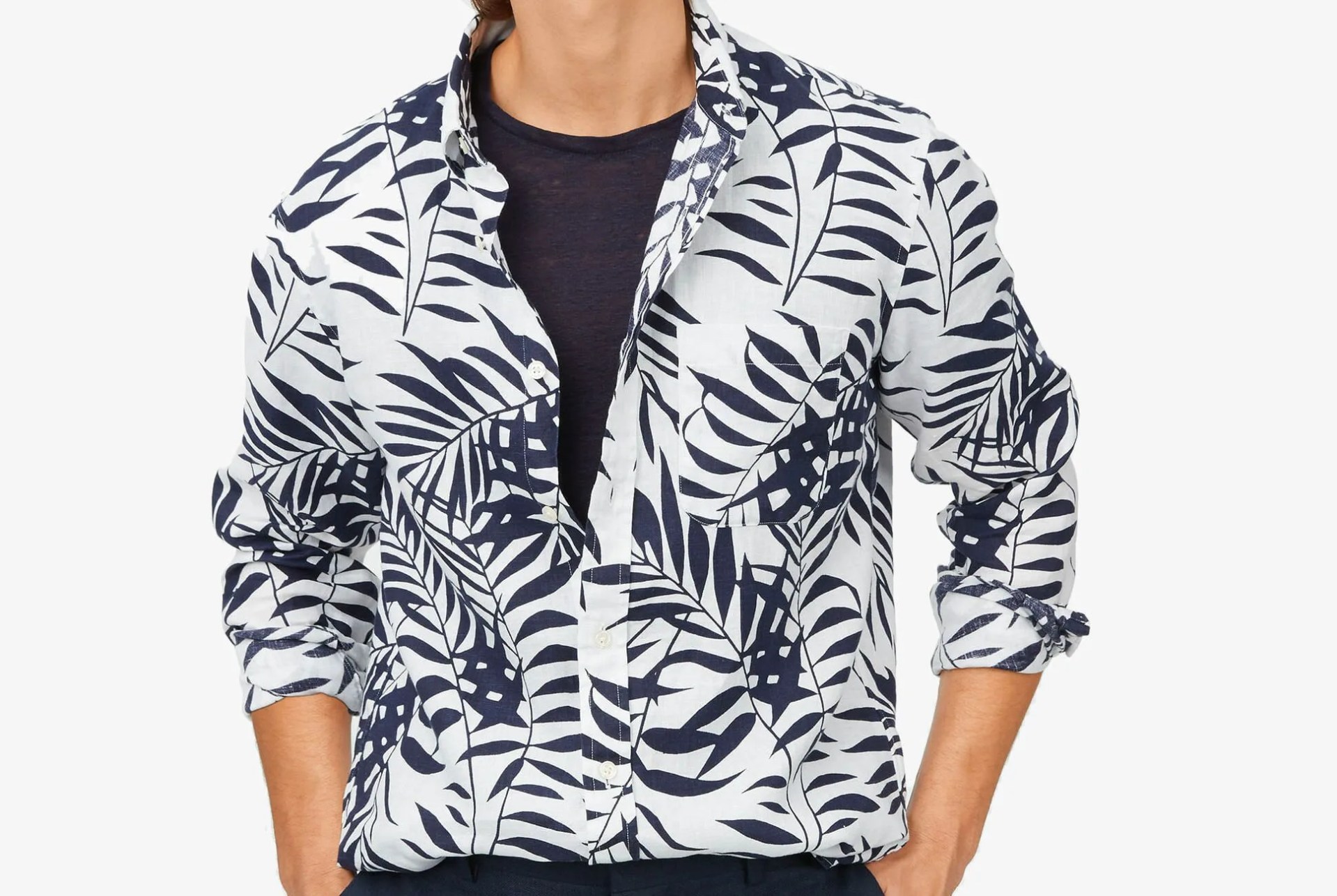 Club-Monaco-Summer-Sale-gear-patrol-full-lead