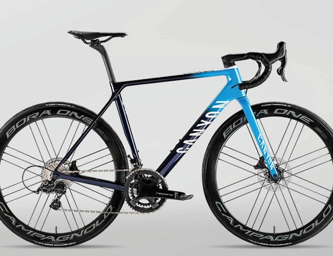 TdF-Primer-Gear-Patrol-Movistar