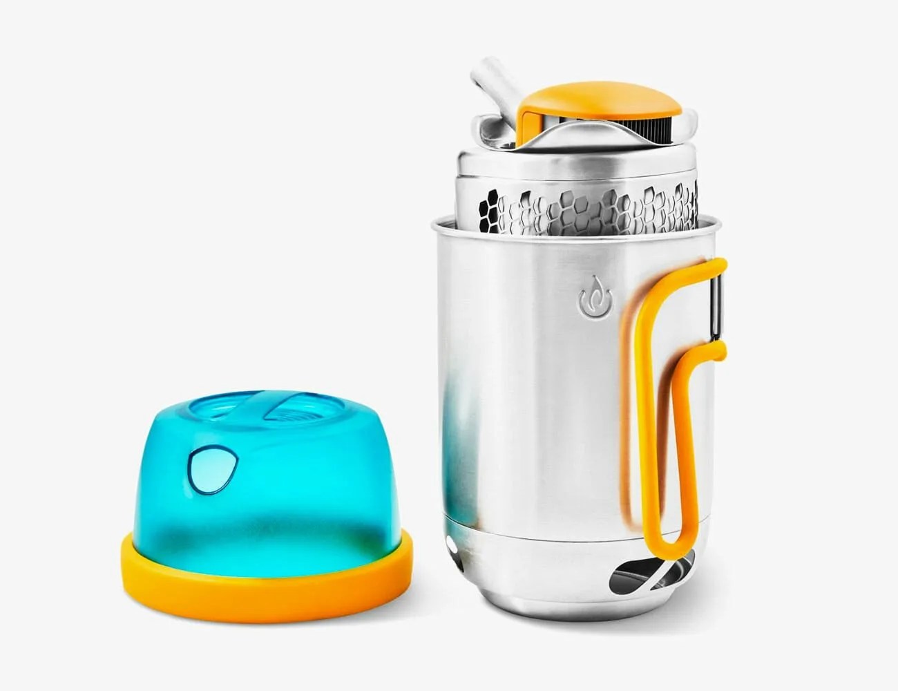 The-Best-Road-Trip-Gear-Essentials-gear-patrol-BioLite-KettlePot