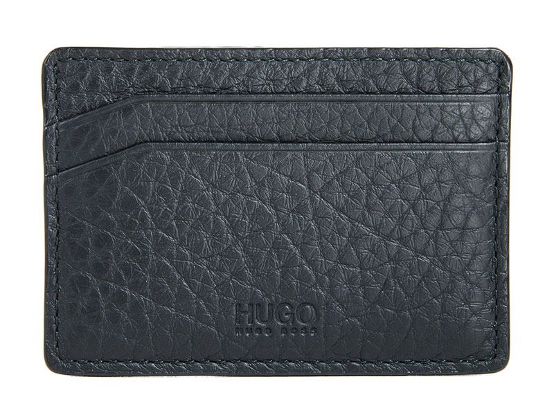 Card-Case-Deal-gear-patrol-HUGO-Victorian-Card-Case