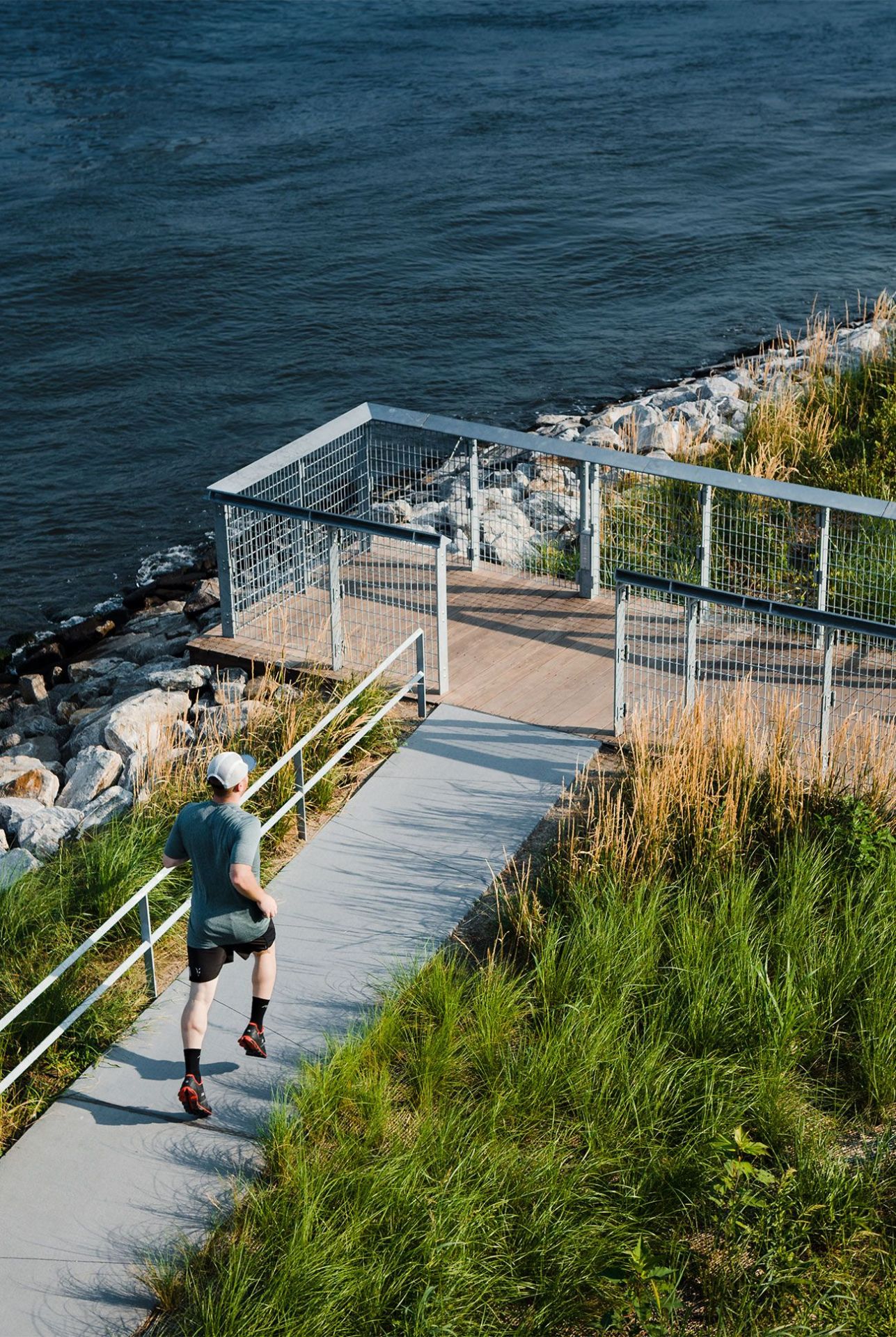 On-Running-Cloudace-gear-patrol-body