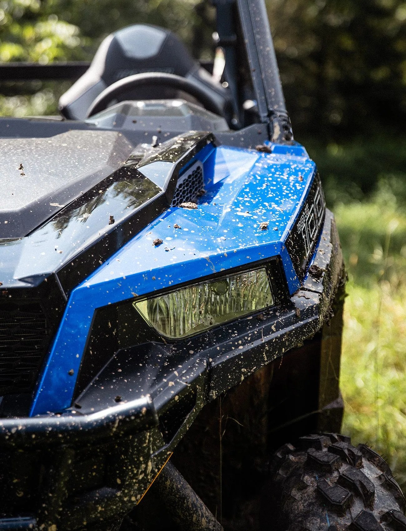 Polaris-General-Review-gear-patrol-ambiance