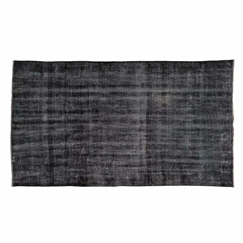 Revival-Rugs-Gear-Patrol-Vanja