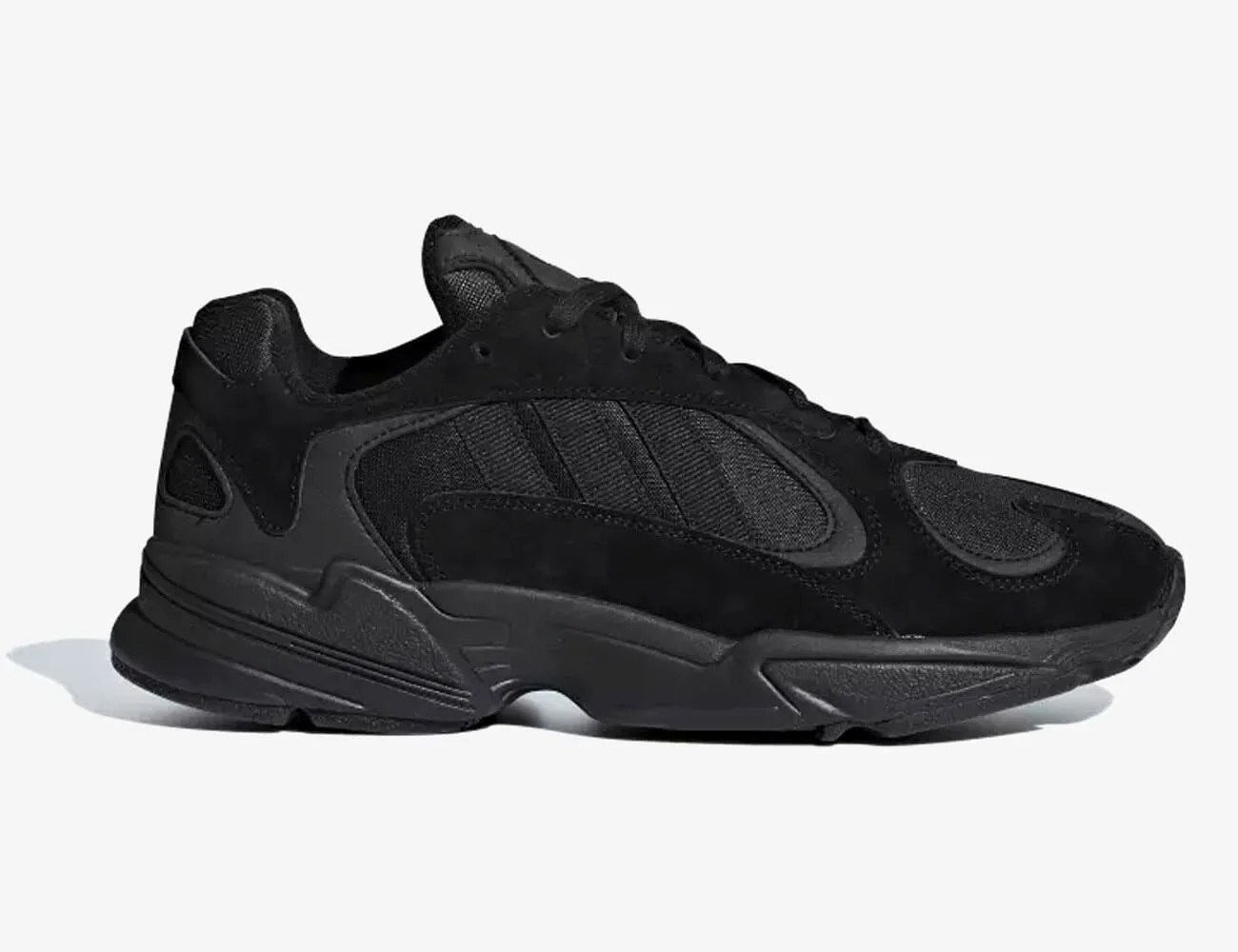 5-Best-Sneaker-Releases-Of-The-Month-yung-1