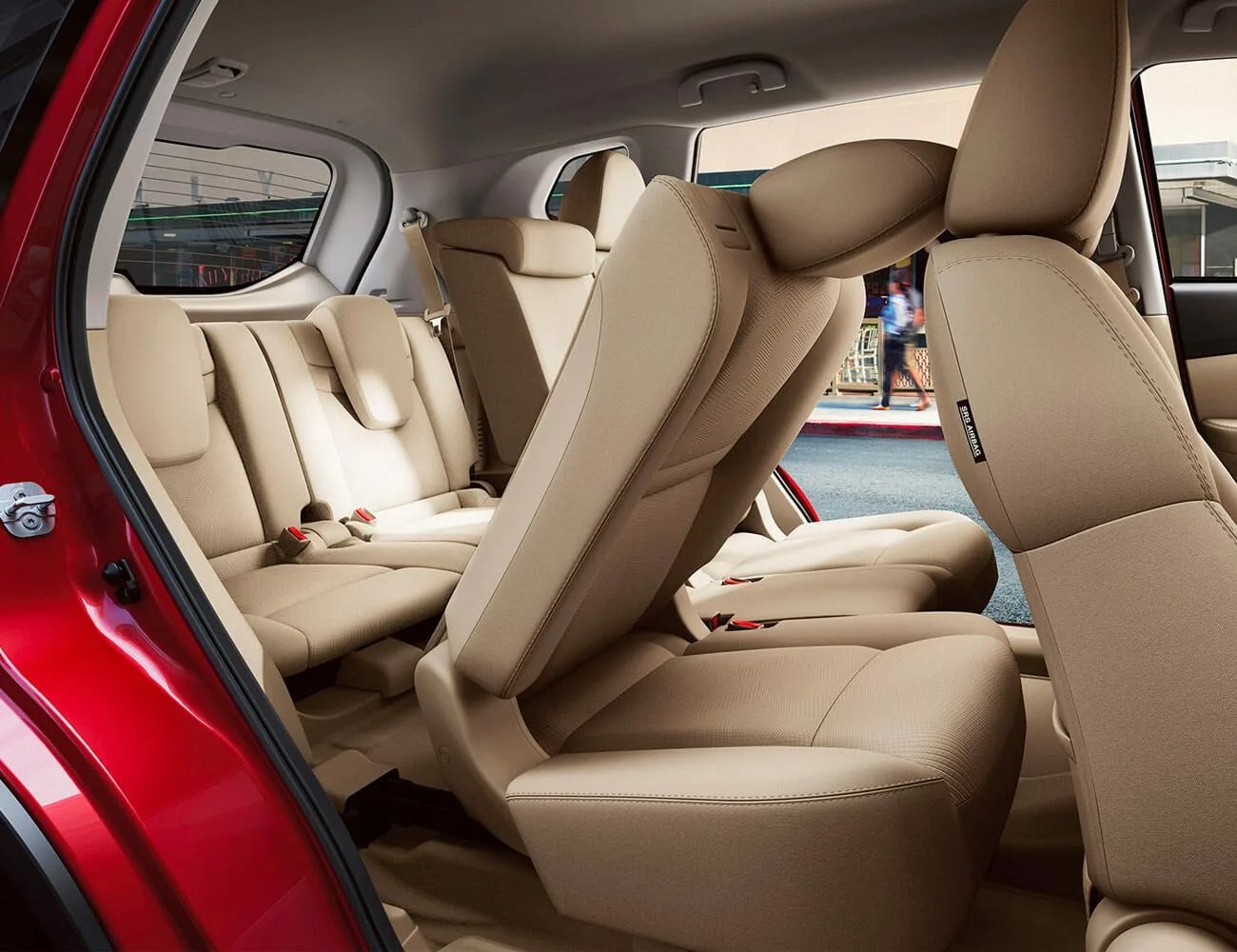 Family-Friendly-Car-Features-Gear-Patrol-Nissan-EZ-Flex