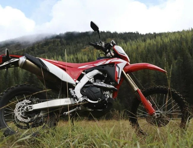 Honda-CRF-450L-Gear-Patrol-Feature