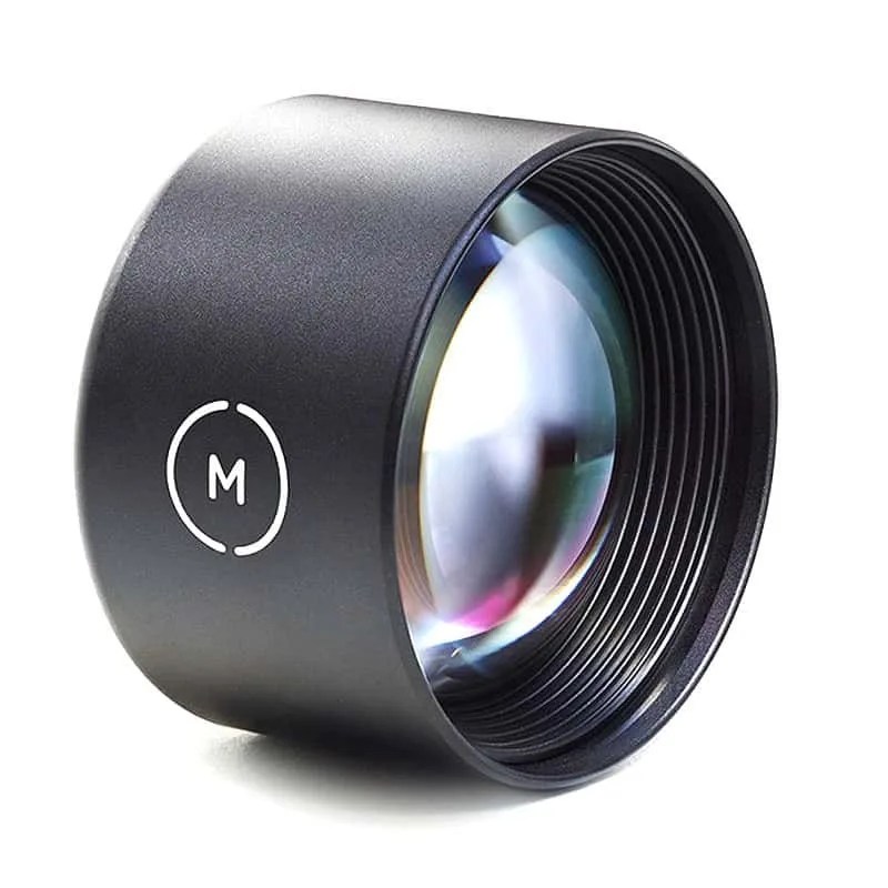 Google-Pixel-Moment-Lenses-Gear-Patrol-Telephoto