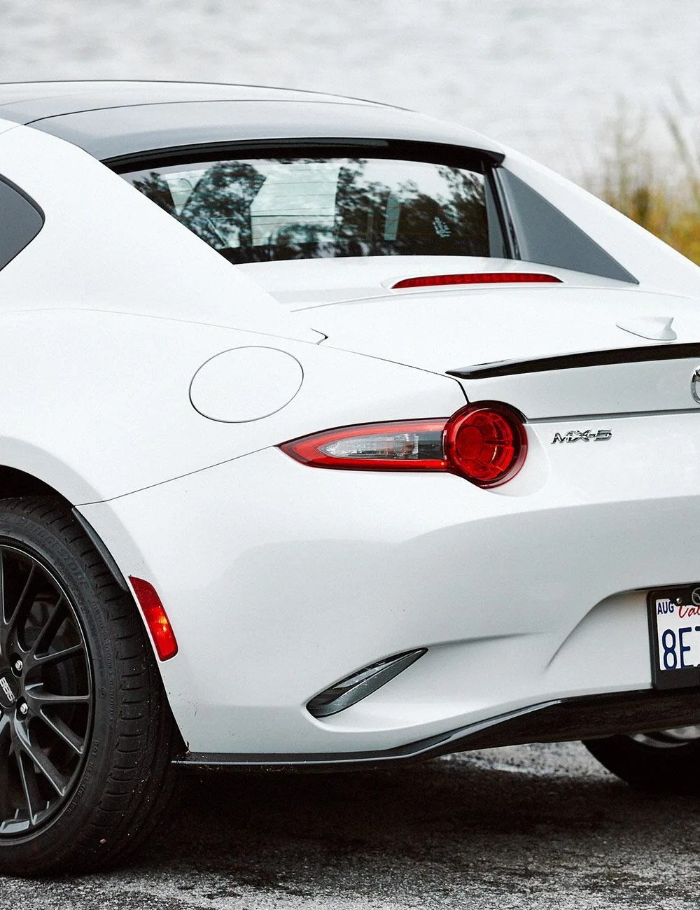 Miata-MX5-Gear-Patrol-inline-1