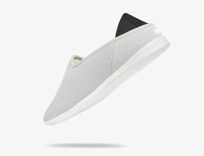 Outdoor-Slippers-gear-patrol-feature