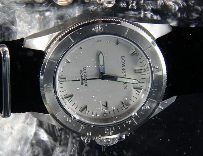 Sponsored-Note-Bow-and-Stern-gear-patrol-lead-feature