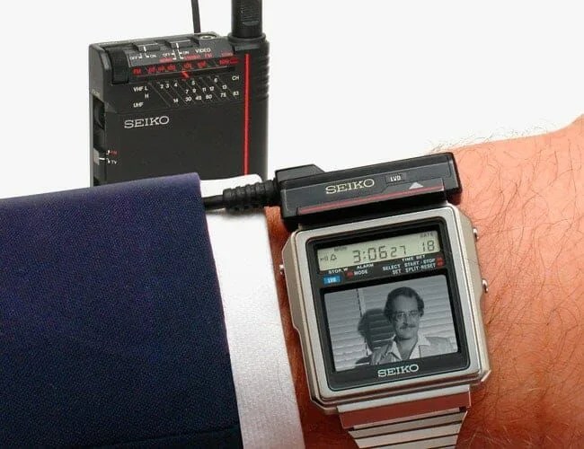Vintage-Smart-Watches-gear-patrol-lead-feature