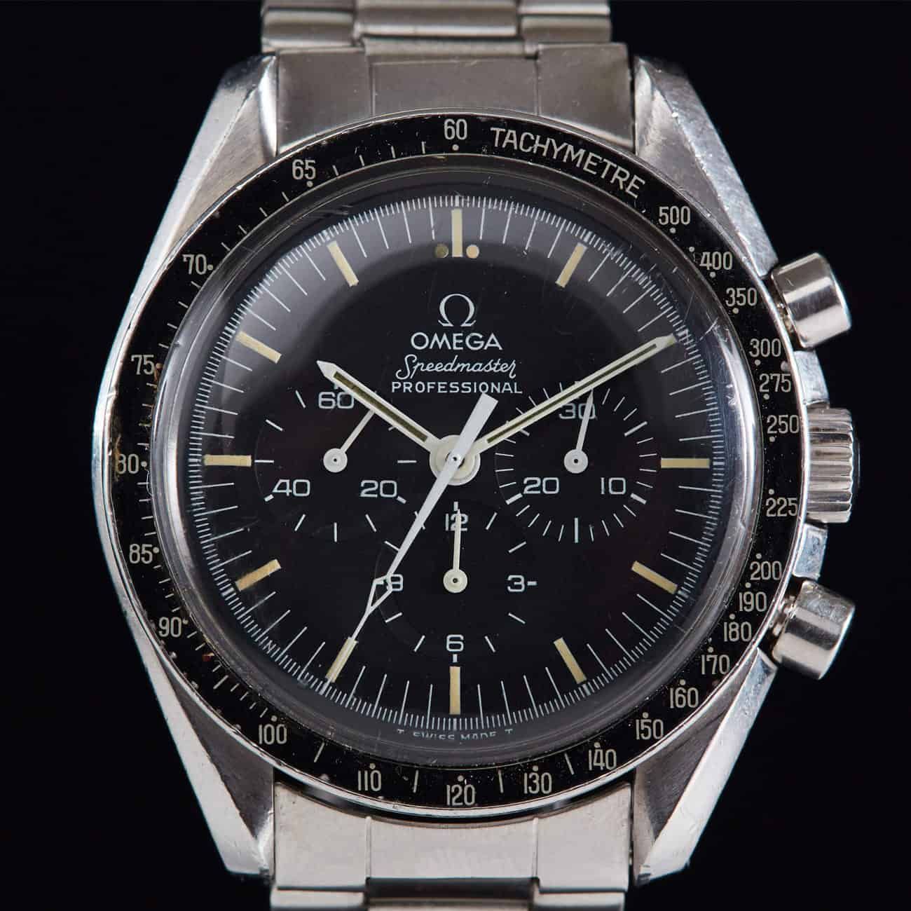 Watches-We-Are-Obssessing-Over-Staff-gear-patrol-1976-Omega-Speedmaster-Professional-Full-Kit