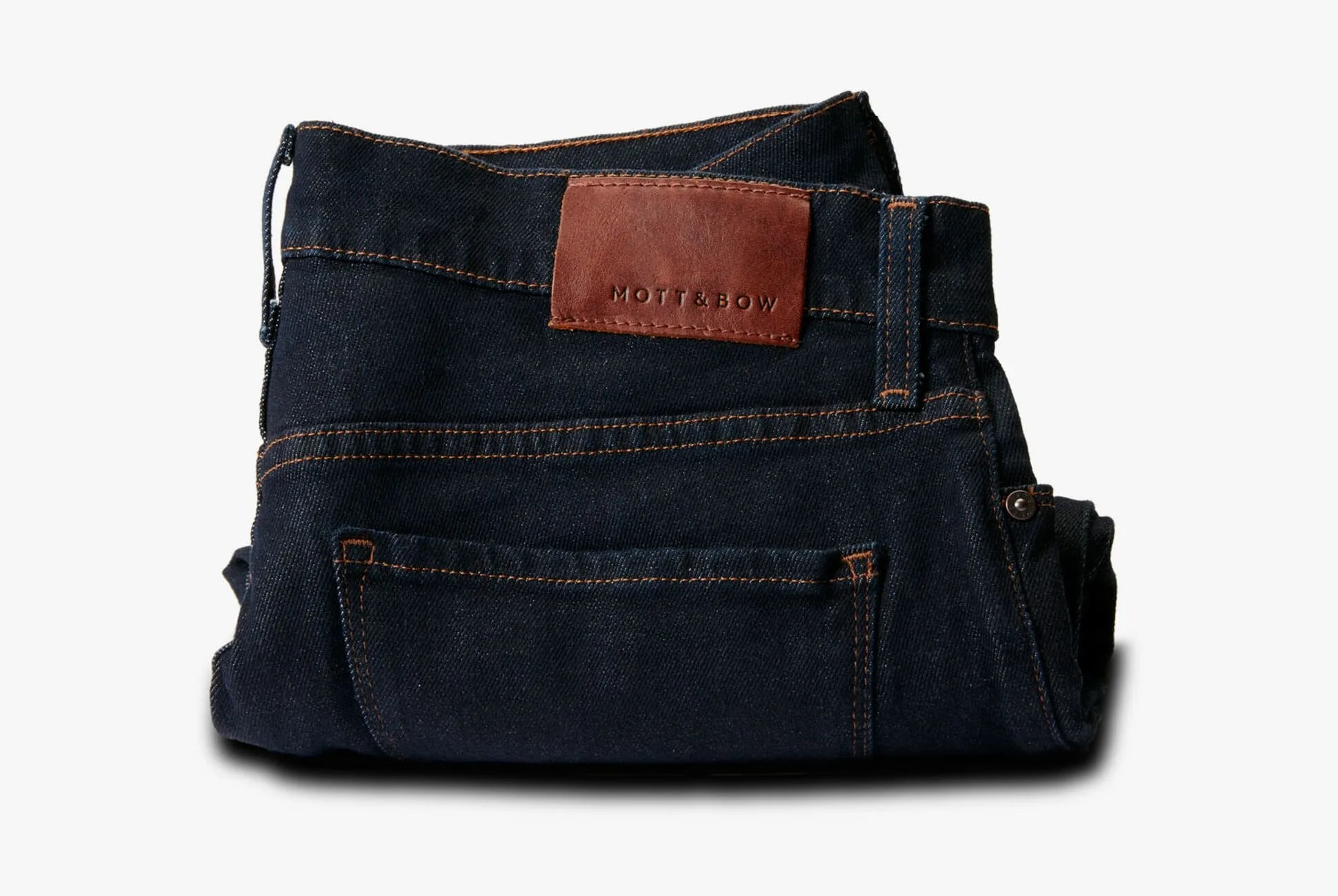 Mott-Bow-Jeans-gear-patrol-full-lead