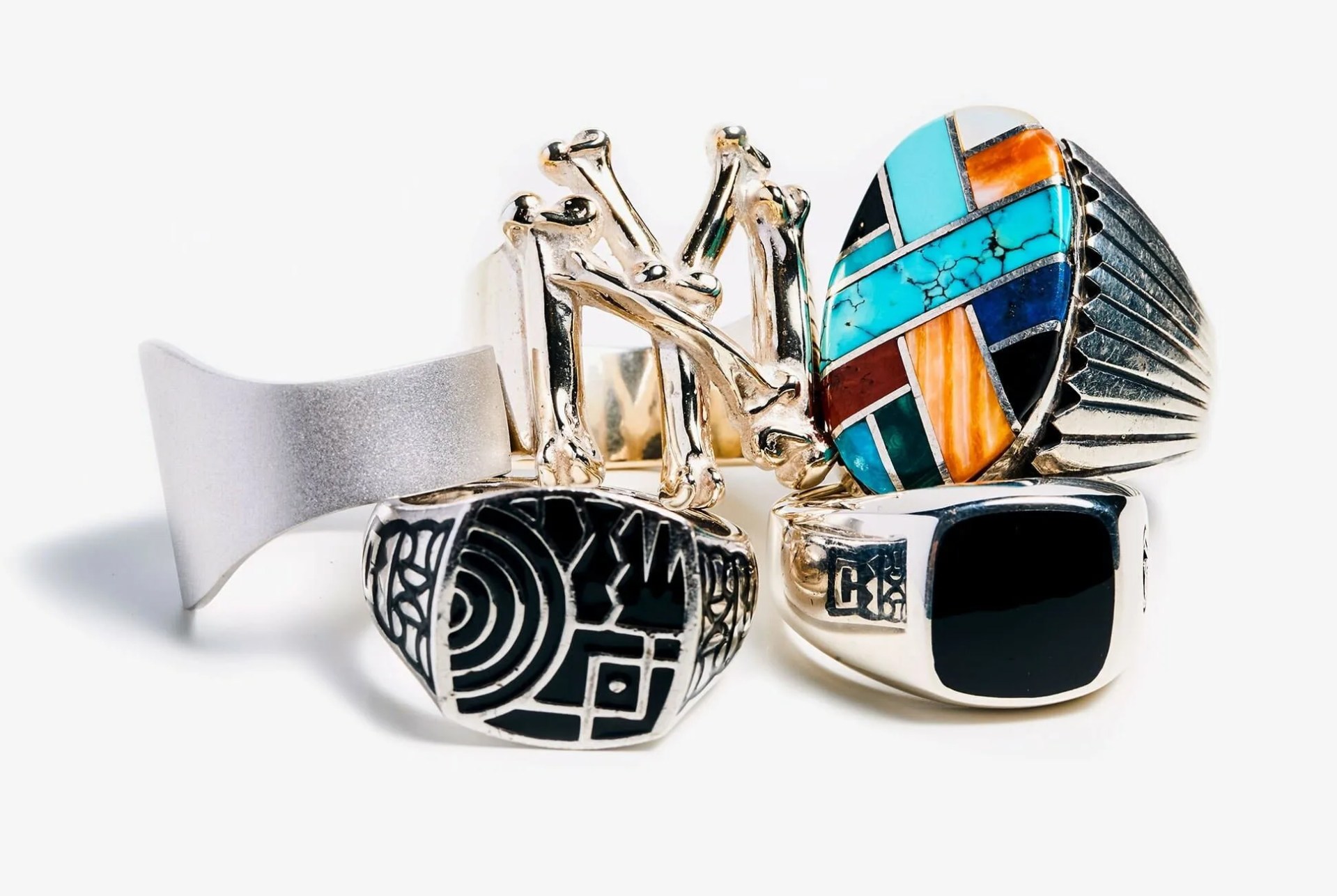 Signet-Ring-gear-patrol-full-lead