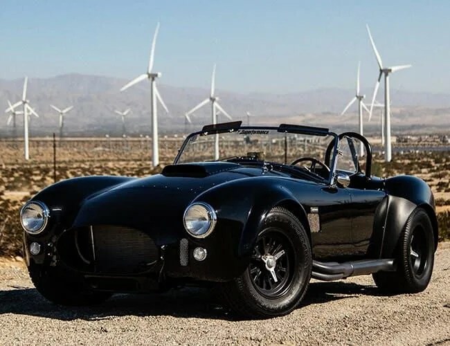 Superformance-MKIII-Review-gear-patrol-lead-feature