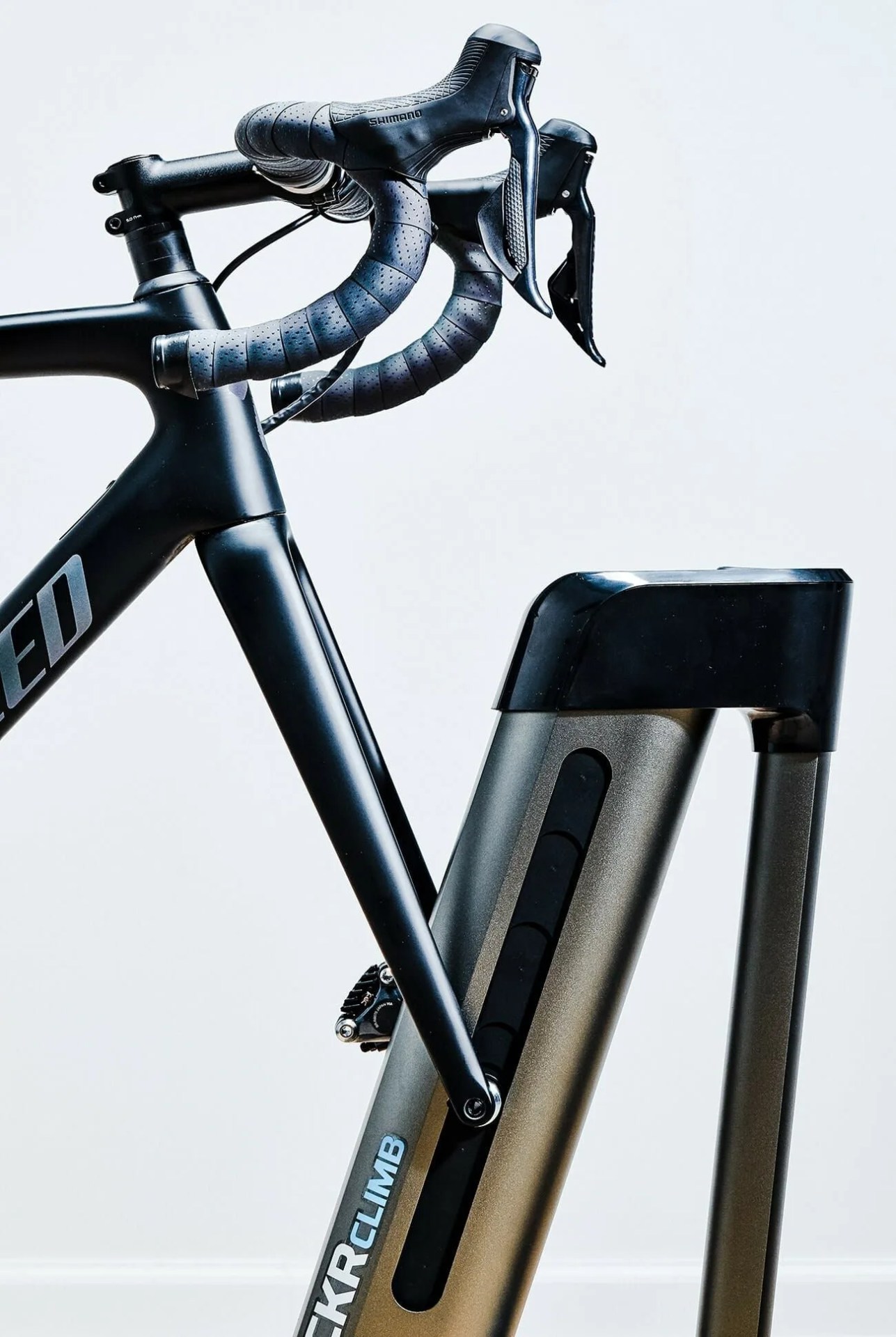 Wahoo-CLIMB-gear-patrol-body-03