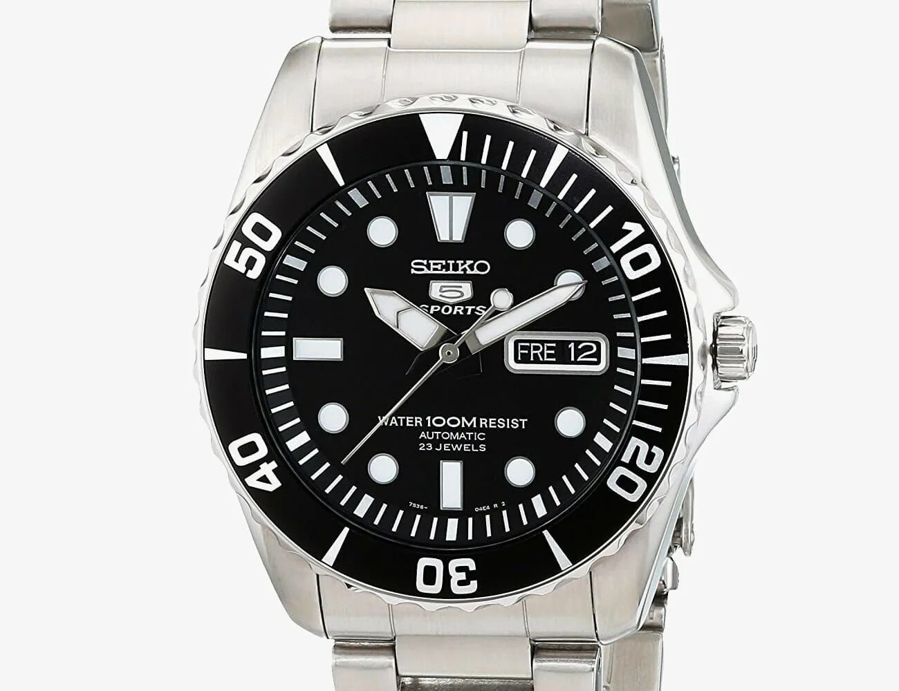 15-Office-Watches-gear-patrol-Seiko-5-SNZF17