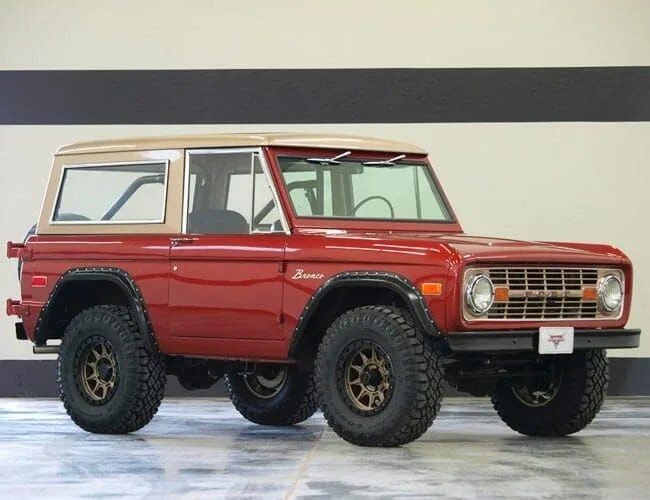 1972-Ford-Bronco-gear-patrol-lead-feature