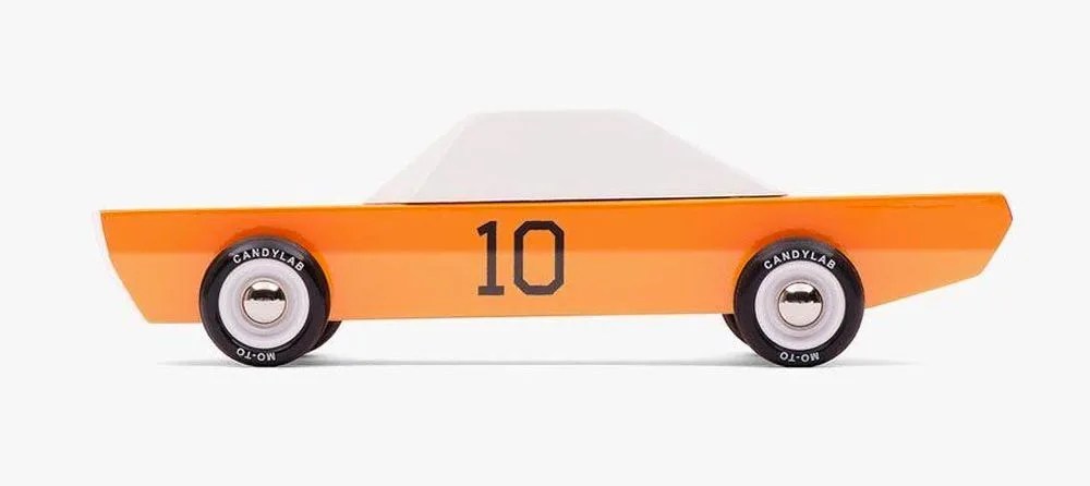 25-Perfect-Gifts-for-the-Driver-gear-patrol-candylab