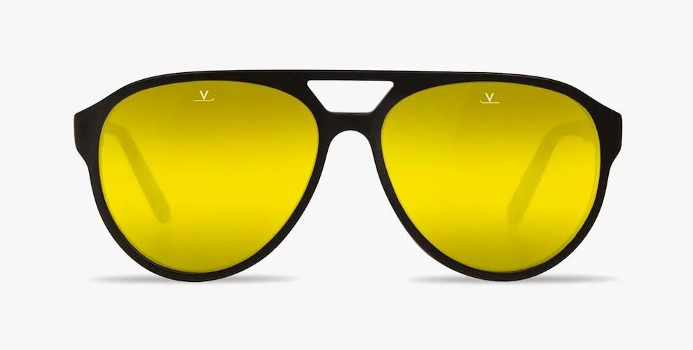 25-Perfect-Gifts-for-the-Driver-gear-patrol-vuarnet