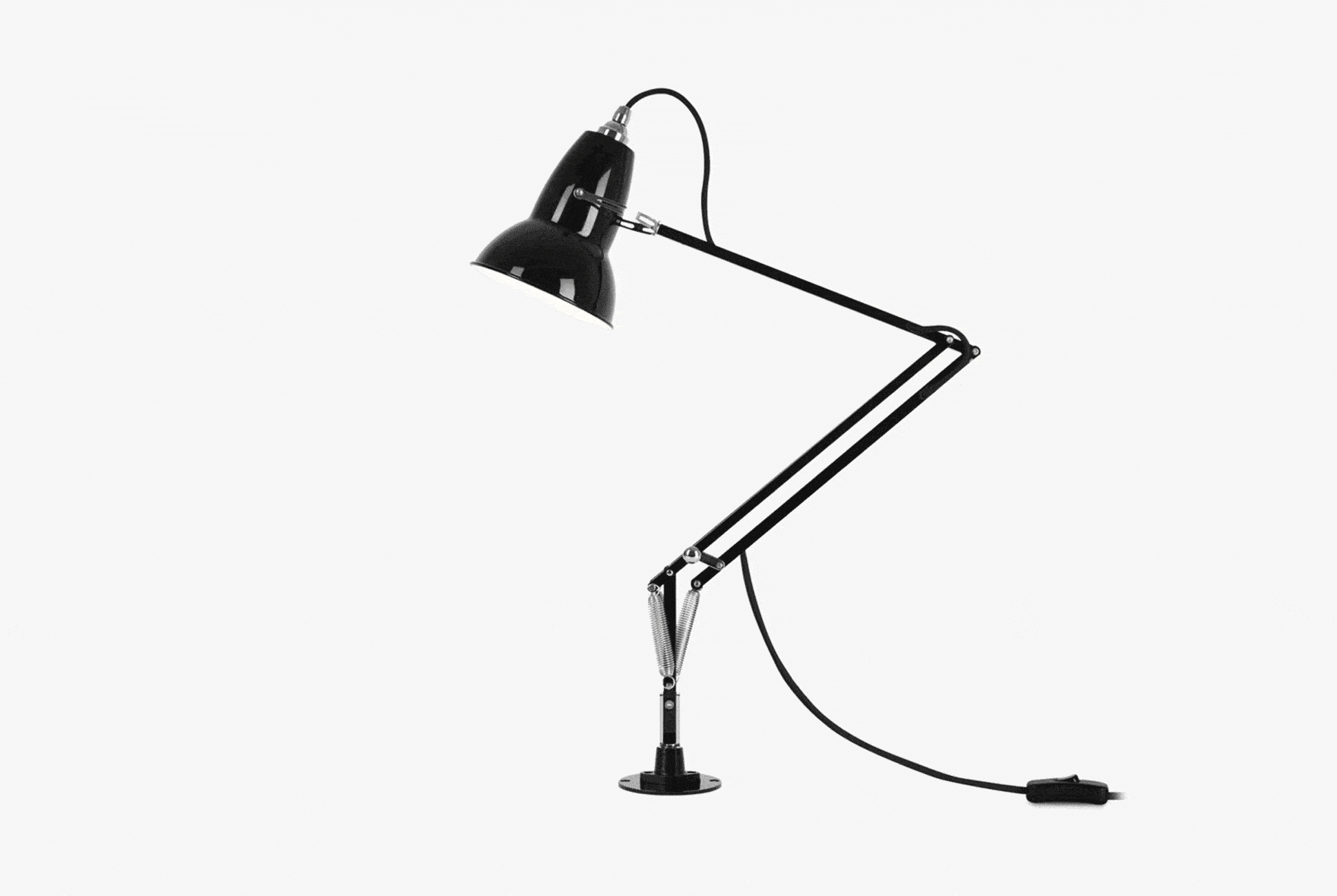 Anglepoise-Deal-Gear-Patrol-lead-full