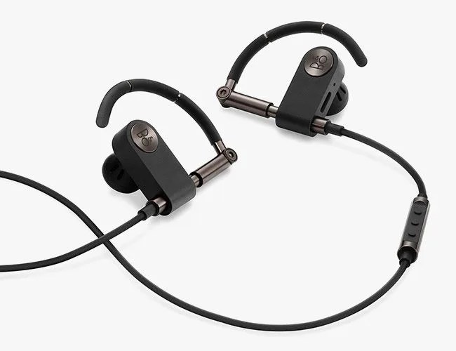 B-And-O-Play-Earset-gear-patrol-lead-feature