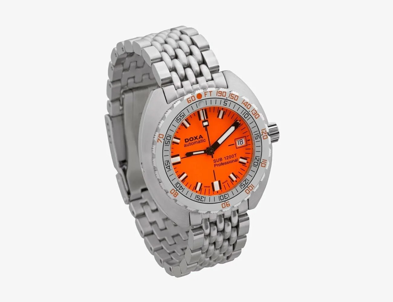 Best-First-Luxury-Watches-Gear-Patrol-Doxa-Sub-1200T