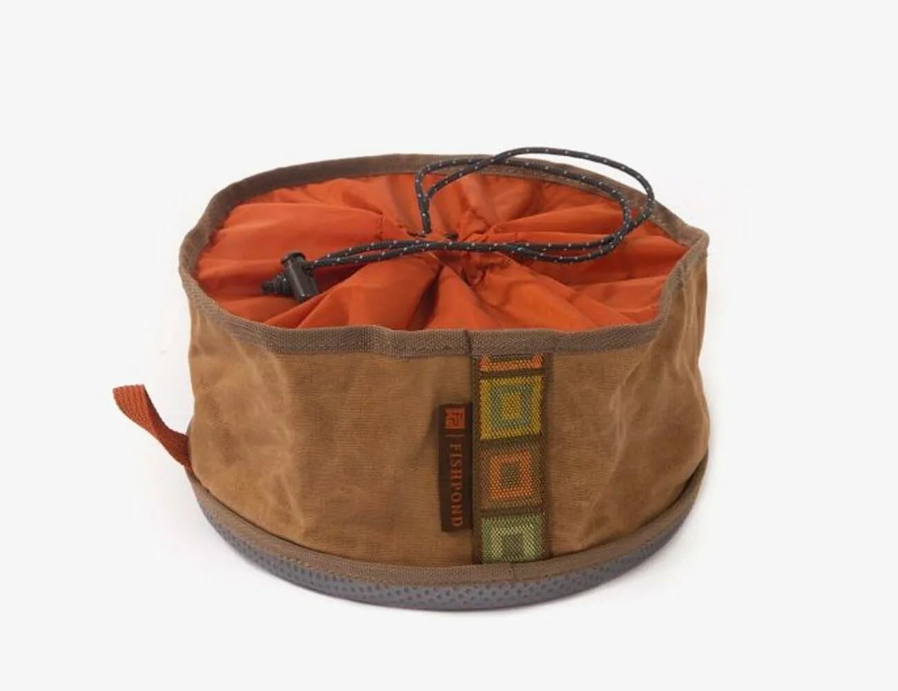 Best-Gifts-For-Dog-Lovers-Gear-Patrol-bow-wow-travel-food-bowl