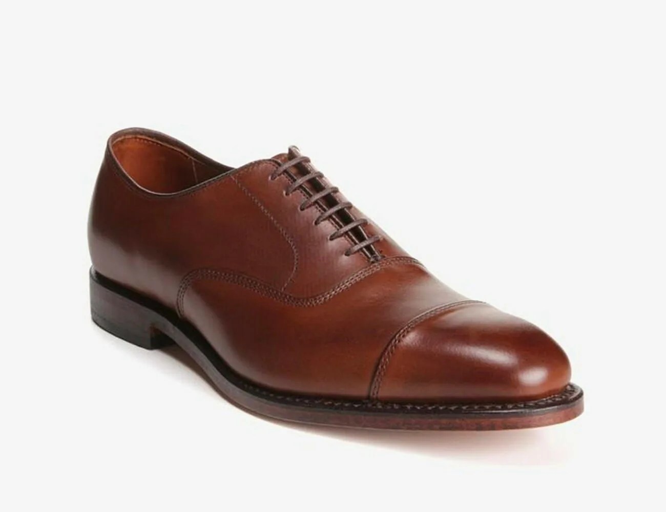 Best-Gifts-For-Entrepreneurs-Gear-Patrol-Allen-Edmonds