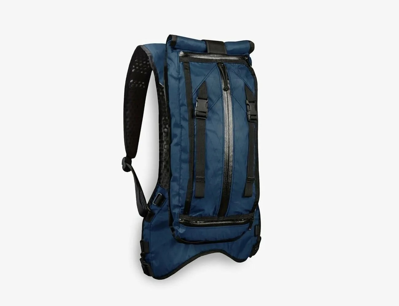 Best-Gifts-for-Mountain-Bikers-Gear-Patrol-Mission-Workshop