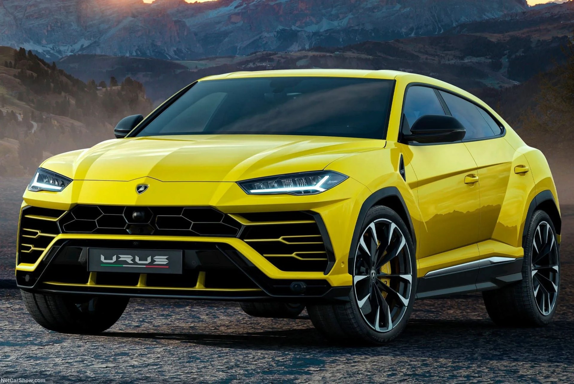 Crossover-SUV-OpEd-Gear-PAtrol-lead-full