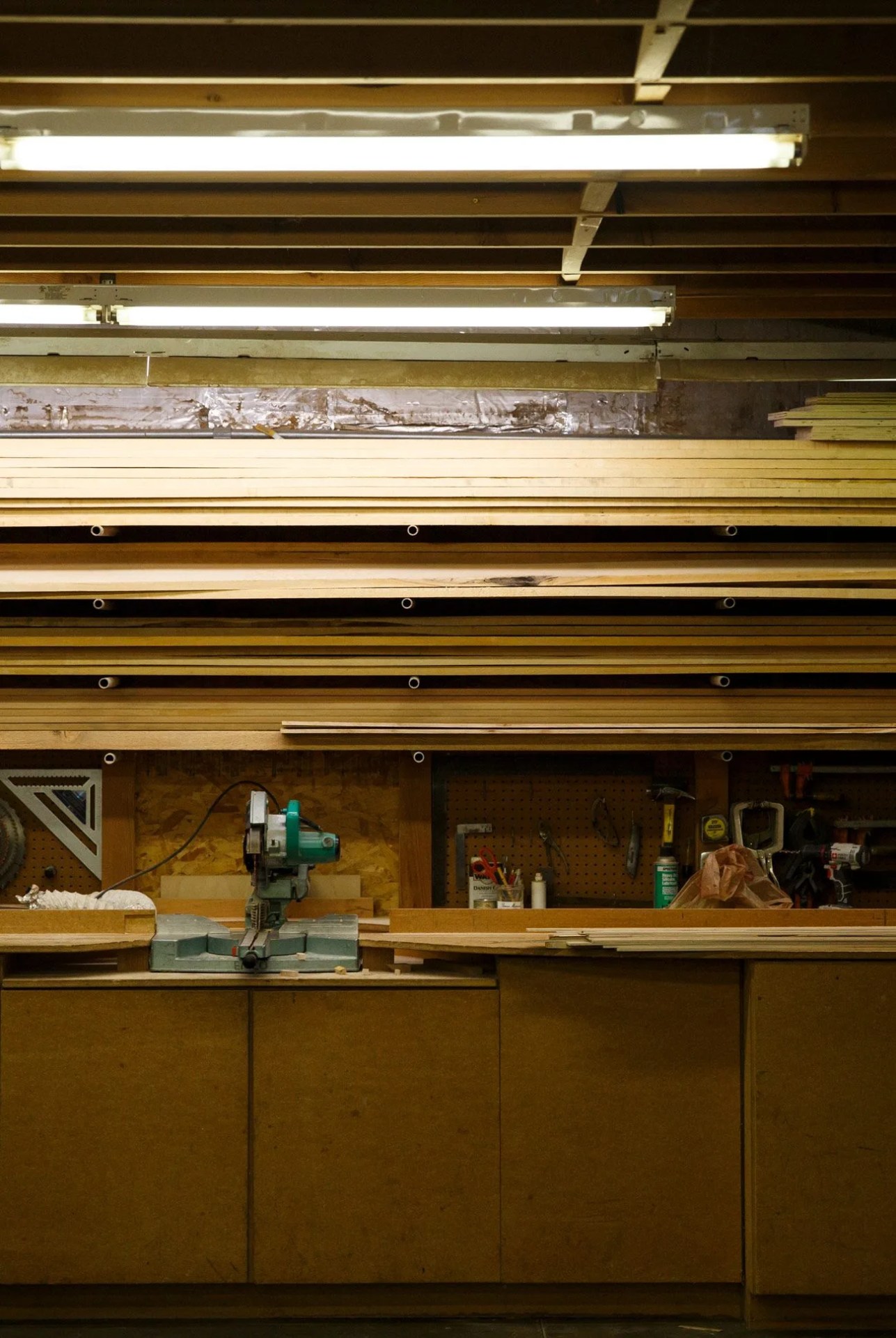 Igneous-Skis-Gear-Patrol-Ambiance-3