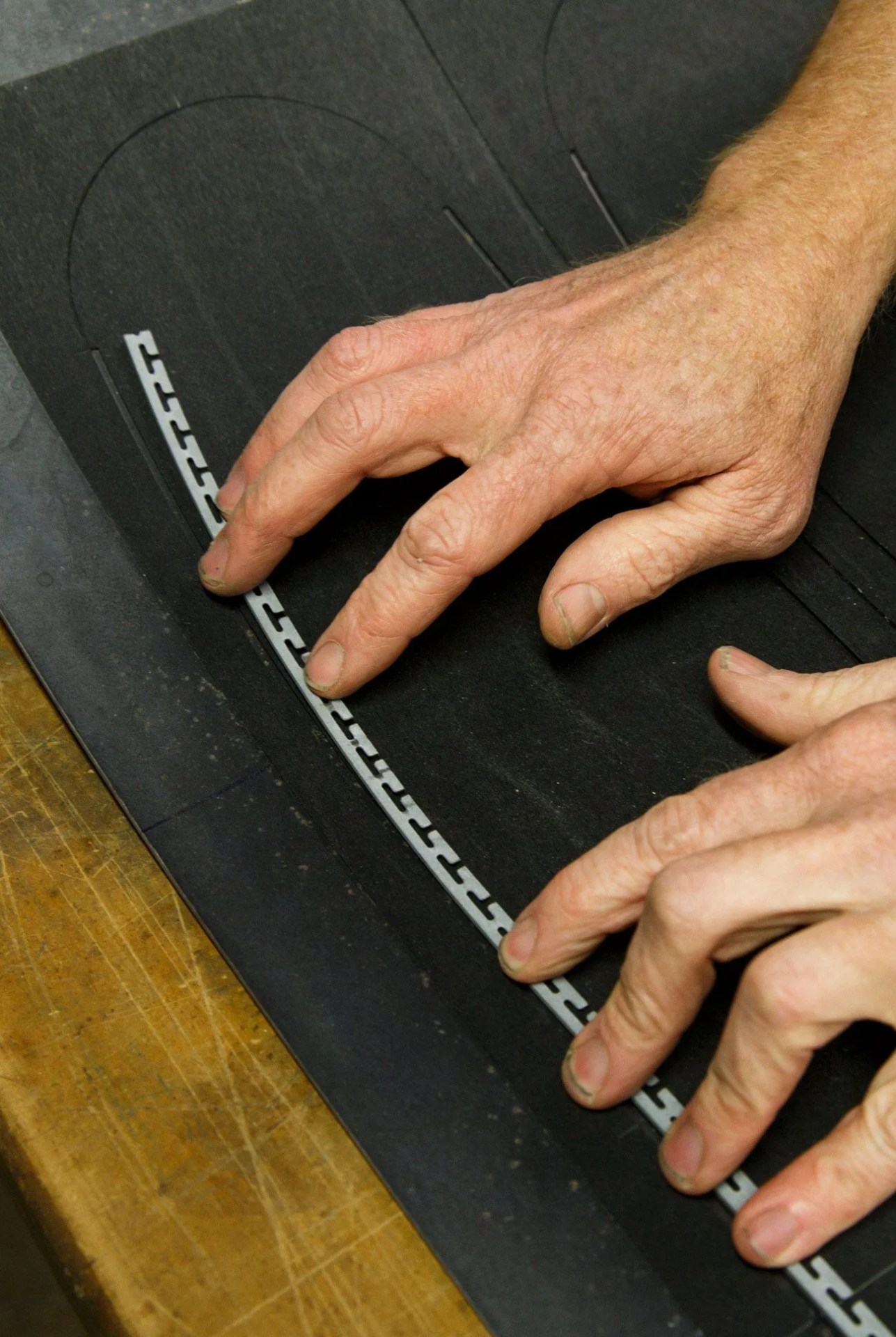 Igneous-Skis-Gear-Patrol-Ambiance-7