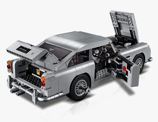 LEGO-Aston-Martin-DB5-gear-patrol-lead-feature