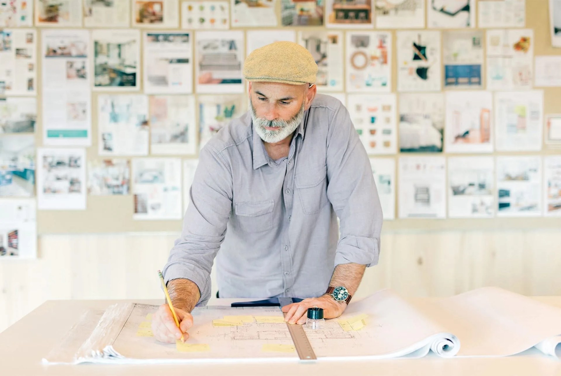 M2W-Schoolhouse-Electric-Gear-Patrol-Lead-Full