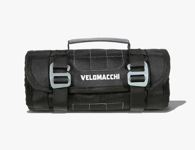The-Best-Gifts-For-Motorcycle-Riders-gear-patrol-velomacchi-roll