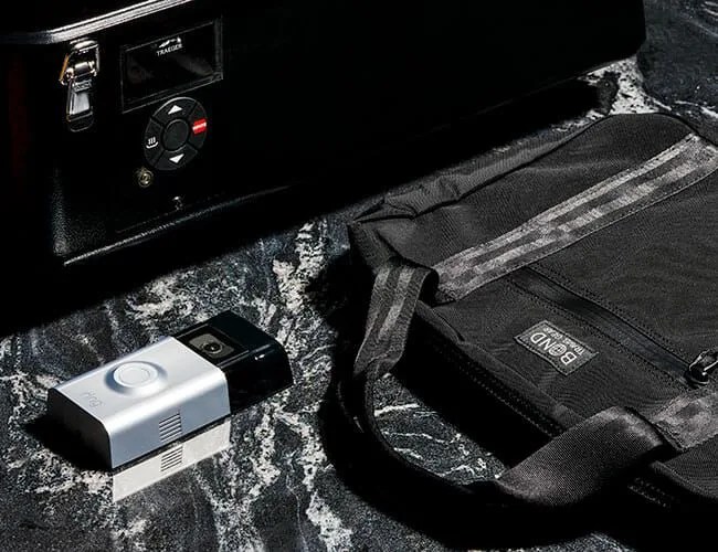 The-Best-Gifts-for-the-Dudes-in-Your-Family-gear-patrol-feature