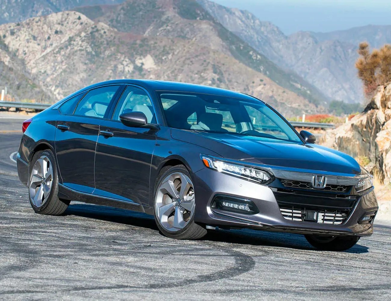 KBB-Best-Buys-Gear-Patrol-Accord