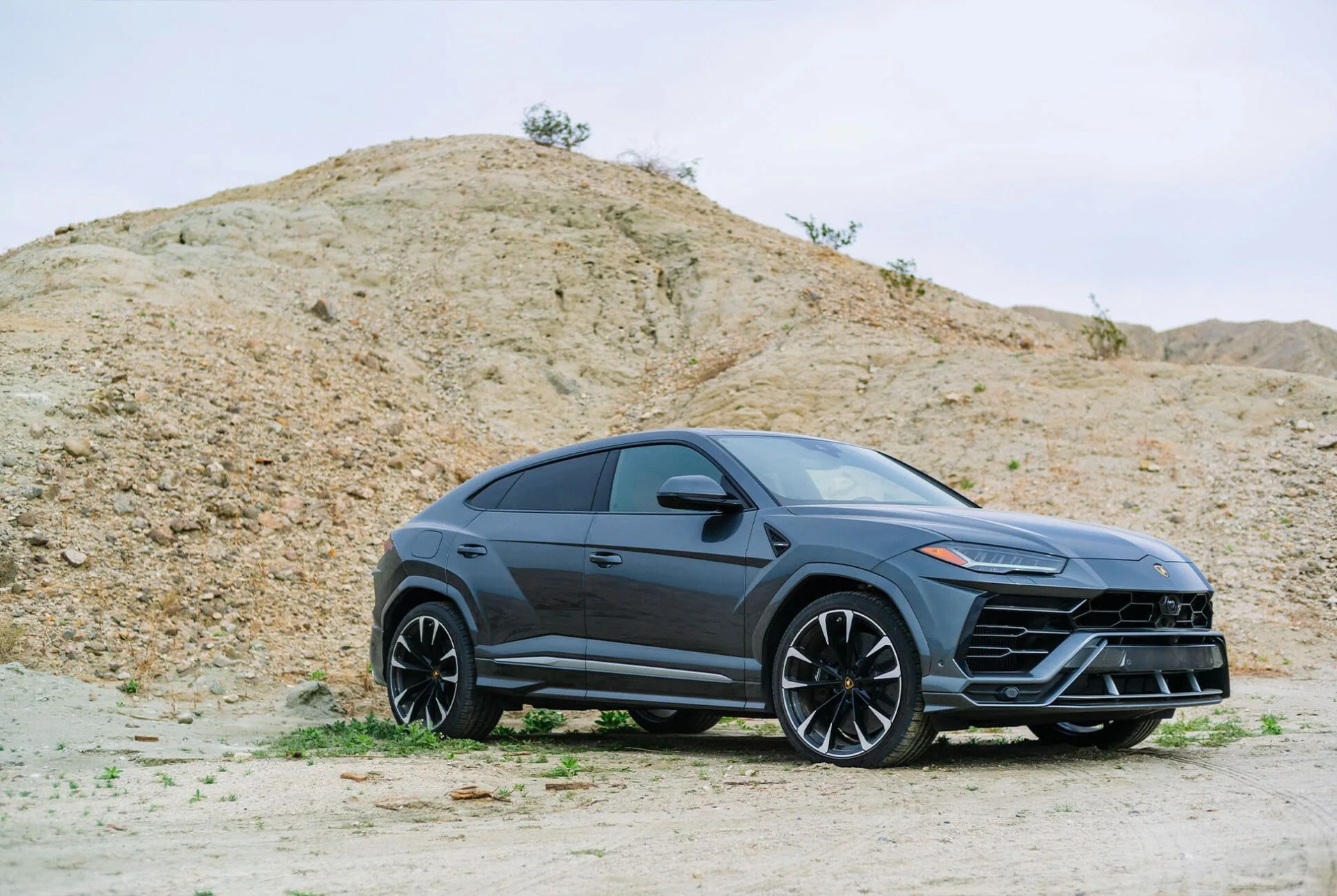 Lamborghini-Urus-Gear-Patrol-inline-4